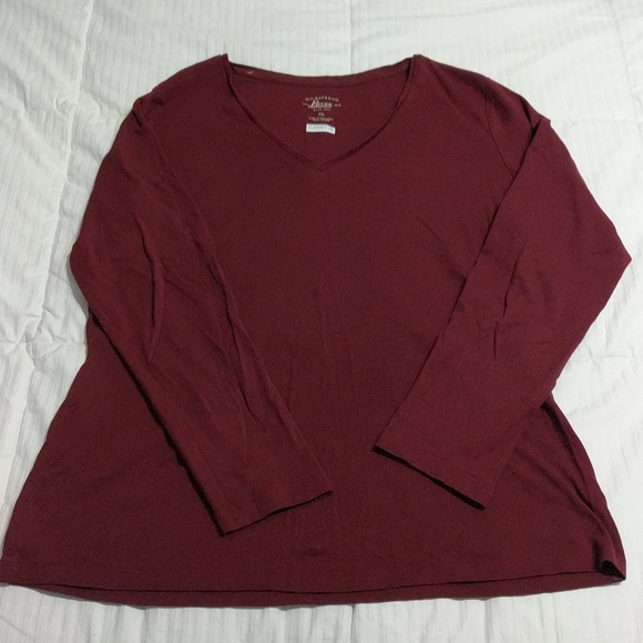 G.H. Bass & Co. Tops - G.H Bass Long Sleeve T-shirt